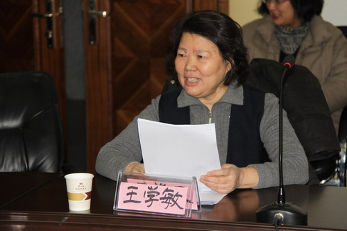 河南博物院志愿服务团副团长兼秘书长王学敏进行年度总结