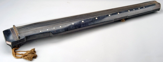 Seven-stringed Guqin with the Inscription of “Shiquan”