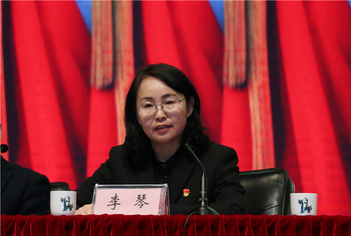 河南博物院副院长李琴宣读《河南博物院2021年全面从严治党工作要点》